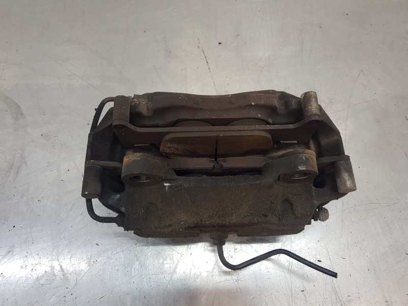 Recambio de pinza freno delantera derecha para audi a4 (b9) quattro referencia OEM IAM 8W0615108D  