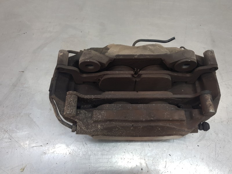 Recambio de pinza freno delantera izquierda para audi a4 (b9) quattro referencia OEM IAM 8W0615107D  
