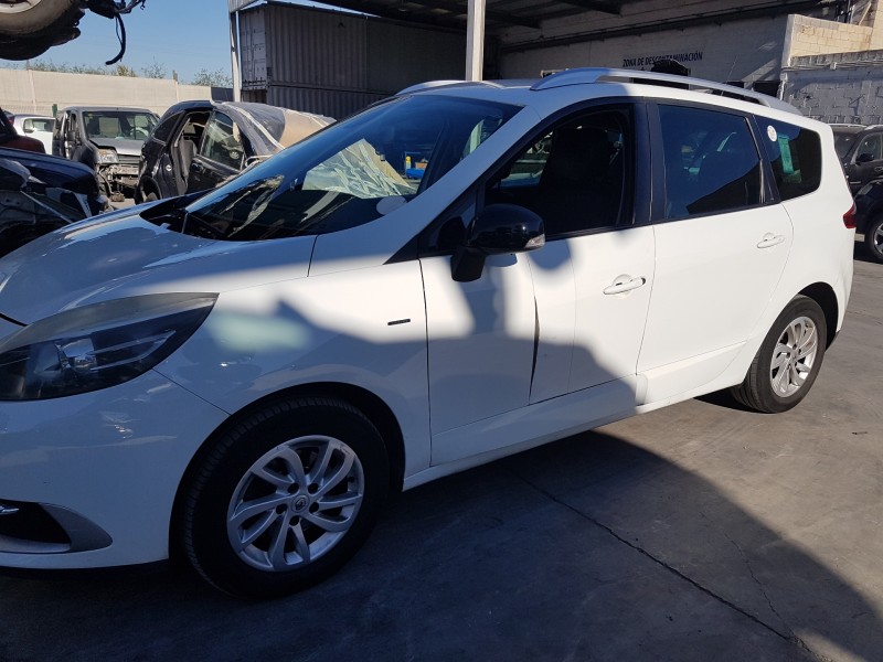 renault scenic iii del año 2016