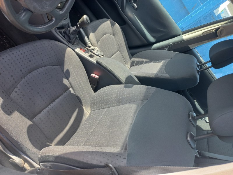 renault laguna ii (bg0) del año 2004