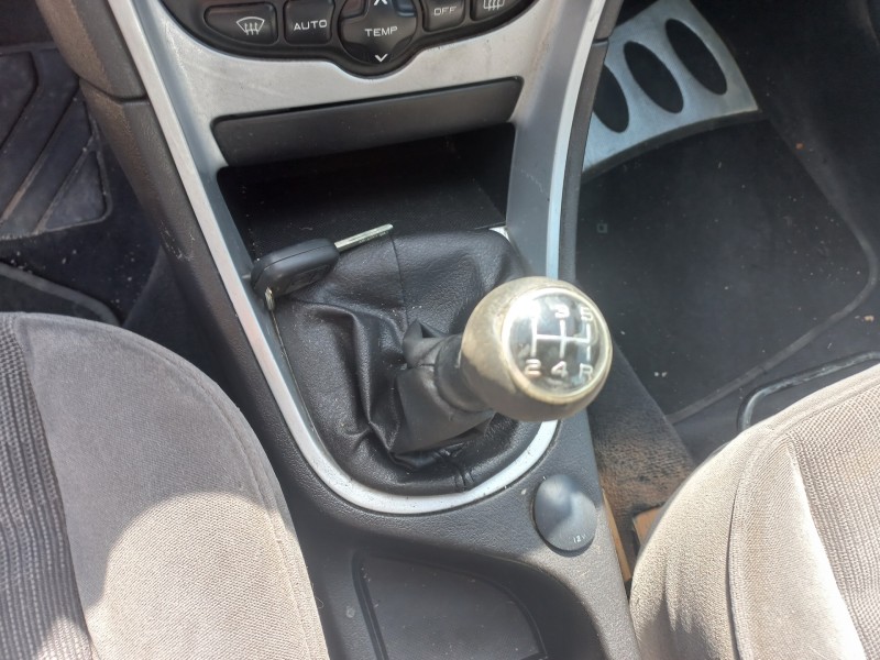 peugeot 307 (s1) del año 2001