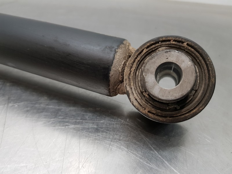 Recambio de amortiguador trasero izquierdo para audi a4 (b9) quattro referencia OEM IAM 8W0513035AA  