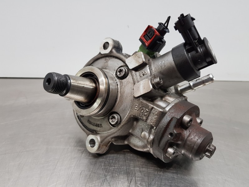 Recambio de bomba inyeccion para land rover evoque dynamic referencia OEM IAM LR073700 G4D39B395AB 0445010772