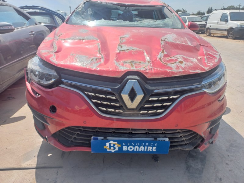 renault megane iv berlina 5p del año 2023