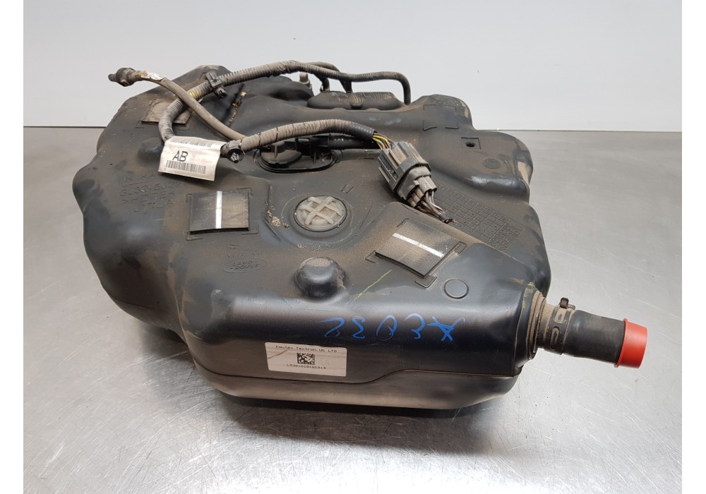 Recambio de deposito aditivo adblue fap ( deposito grande ) para land rover evoque dynamic referencia OEM IAM LR084675 GJ325J228