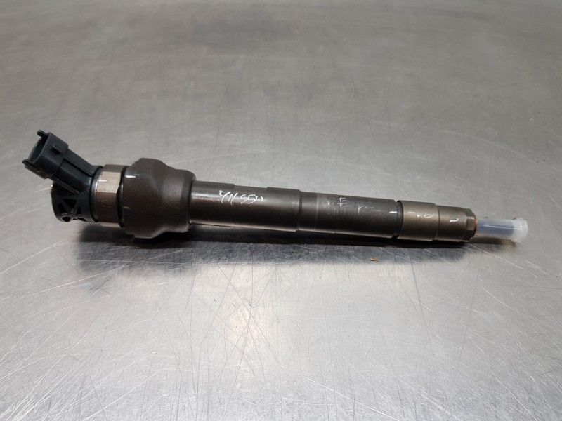 Recambio de inyector para land rover evoque dynamic referencia OEM IAM G4D39K546AA 0445110654 