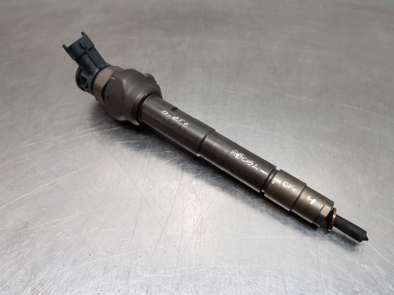 Recambio de inyector para land rover evoque dynamic referencia OEM IAM G4D39K546AA 0445110654 