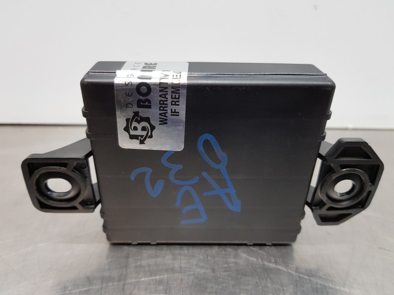 Recambio de modulo electronico para land rover evoque dynamic referencia OEM IAM HK7214F681AA LR083799 