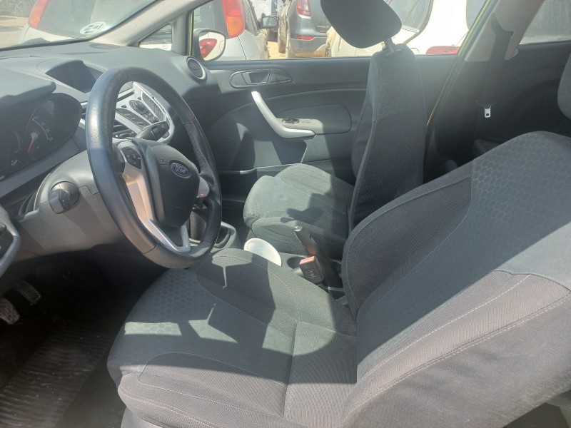ford fiesta (cb1) del año 2009