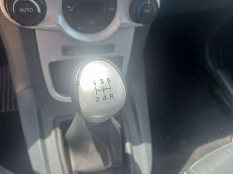 ford fiesta (cb1) del año 2009