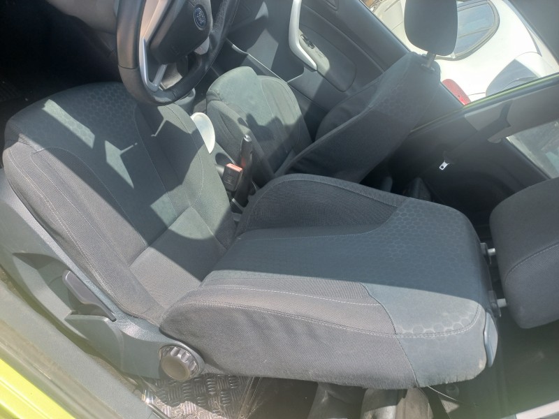 ford fiesta (cb1) del año 2009