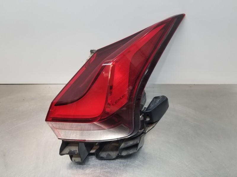 Recambio de piloto trasero derecho para lexus ux (za10) essence referencia OEM IAM 8155176371   Recambio de piloto trasero derecho para lexus ux (za10) essence referencia OEM IAM 8155176371