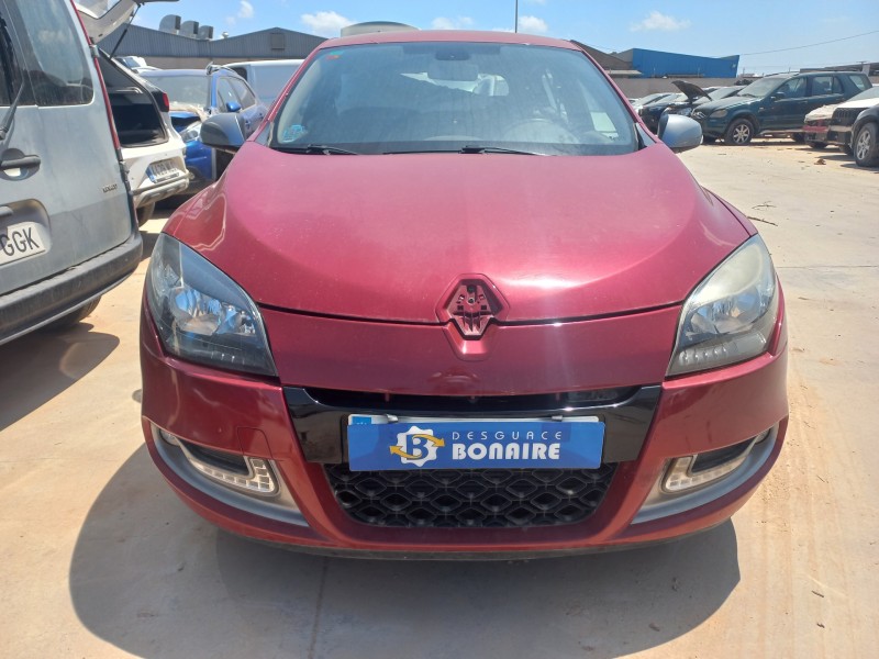 renault megane iii berlina 5 p del año 2013