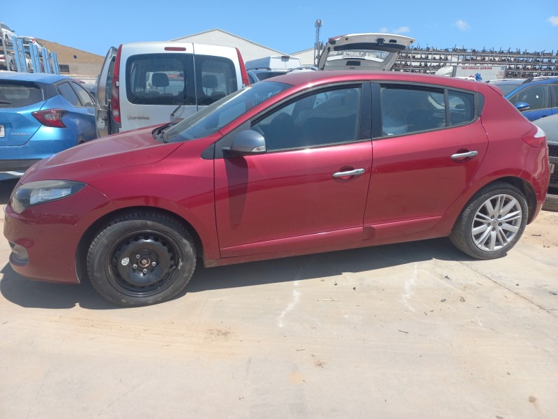renault megane iii berlina 5 p del año 2013