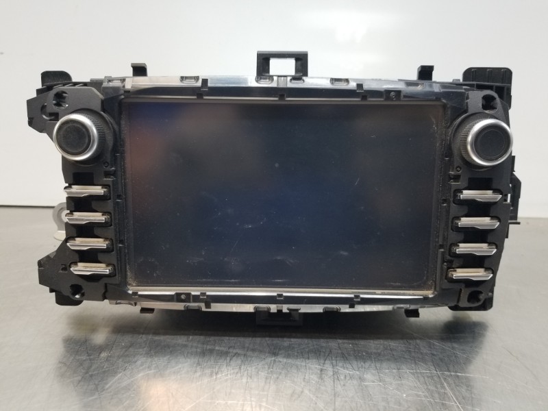 Recambio de pantalla multifuncion para toyota yaris hybrid referencia OEM IAM 861400D320  