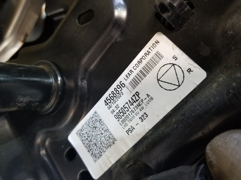 Recambio de asiento delantero izquierdo para peugeot partner standard 600kg referencia OEM IAM 9818152580 9818166680 