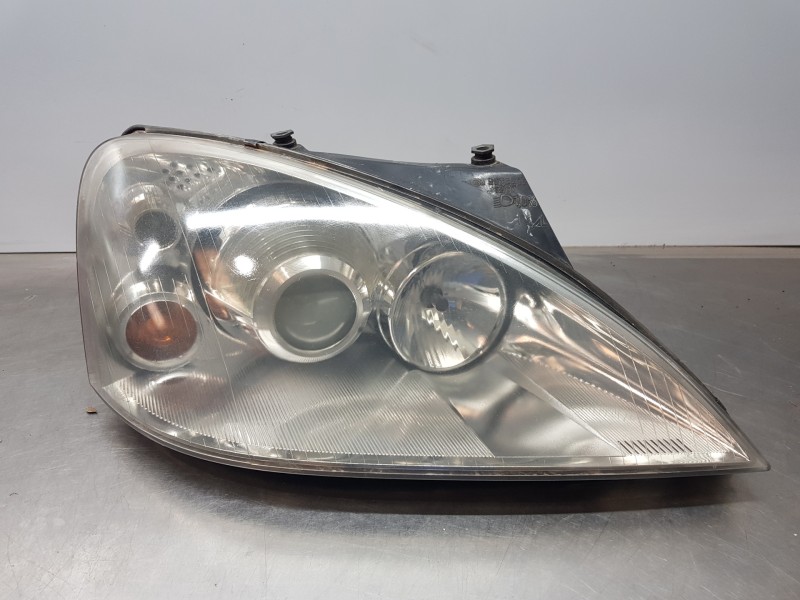 Recambio de faro derecho para ford galaxy (vy) ghia referencia OEM IAM 1203001 1307329068 1M2113100CA