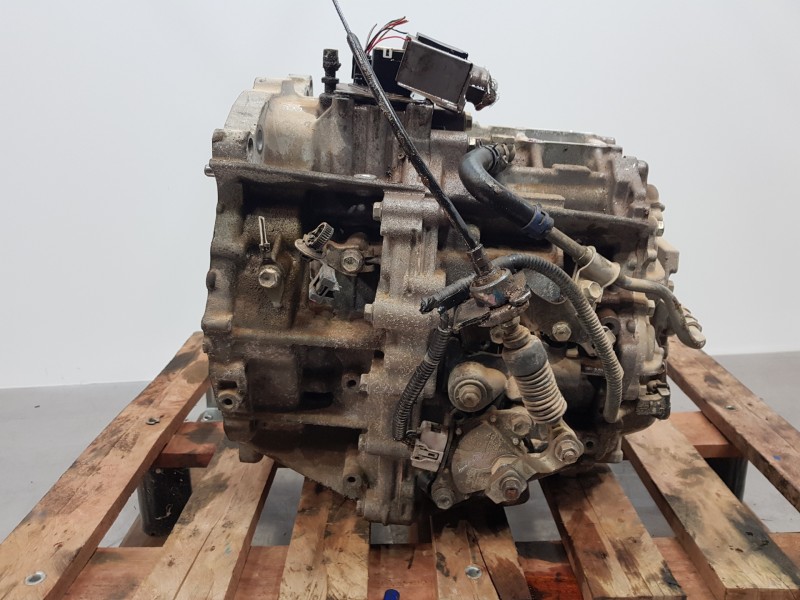 Recambio de caja cambios para toyota yaris hybrid referencia OEM IAM 3090052010  