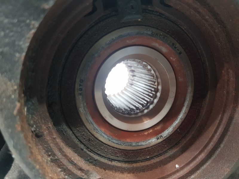 Recambio de mangueta delantera izquierda para toyota yaris hybrid referencia OEM IAM 432120D230  