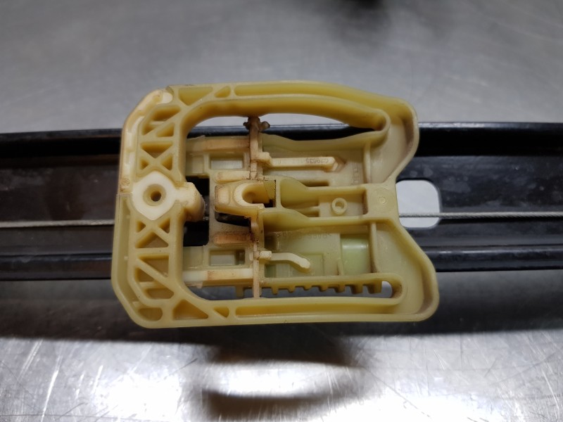 Recambio de elevalunas delantero derecho para audi a4 (b9) quattro referencia OEM IAM 8W0837462 8W0959802 