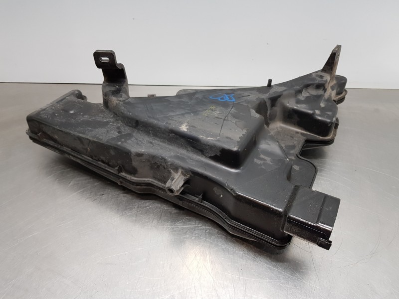Recambio de deposito limpia para audi a4 (b9) quattro referencia OEM IAM 8W0955453K 8W0955451L 