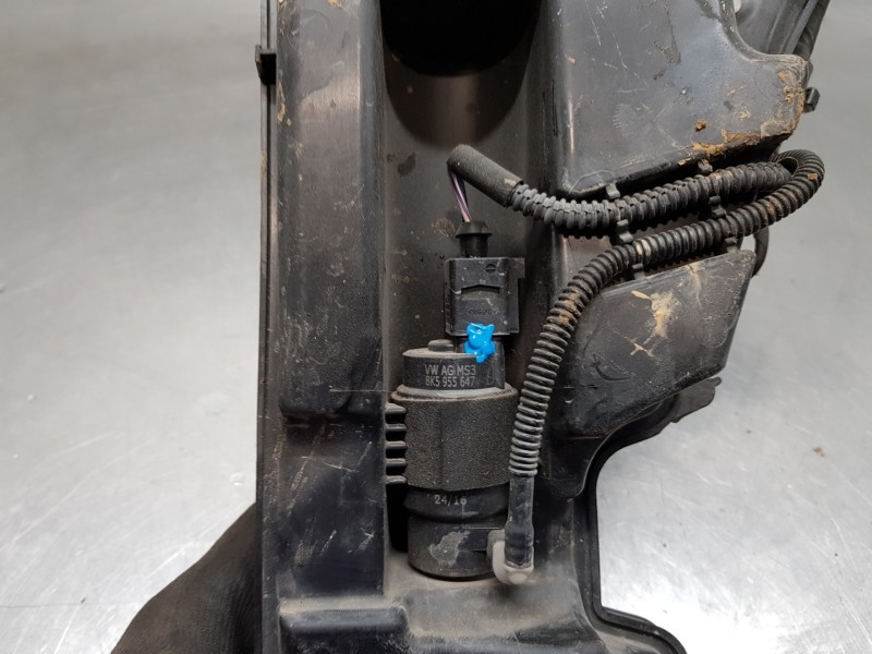 Recambio de deposito limpia para audi a4 (b9) quattro referencia OEM IAM 8W0955453K 8W0955451L 