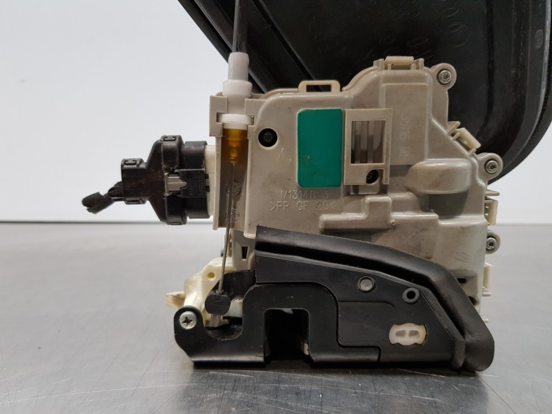 Recambio de cerradura puerta delantera derecha para audi a4 (b9) quattro referencia OEM IAM 8X1837016C  