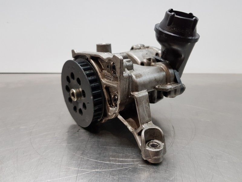 Recambio de bomba aceite para audi a4 (b9) quattro referencia OEM IAM 04L145208AA 04L115263B 