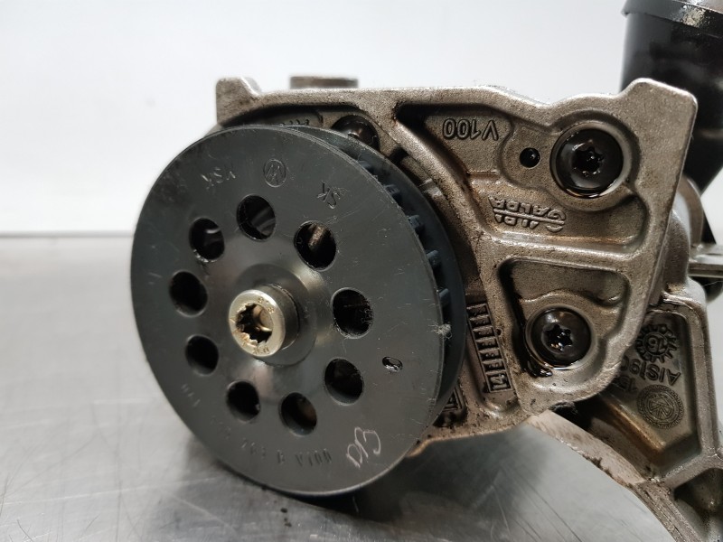 Recambio de bomba aceite para audi a4 (b9) quattro referencia OEM IAM 04L145208AA 04L115263B 