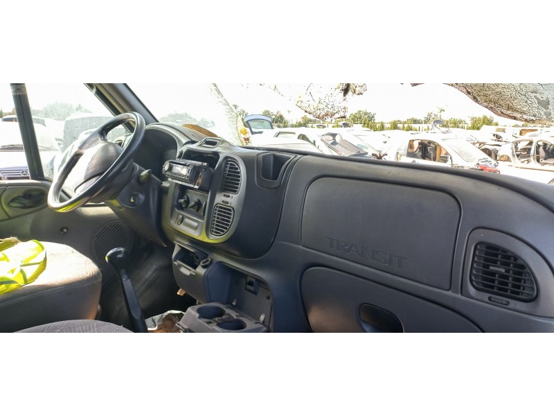 ford transit caja cerrada, corta (fy) (2000 =>) del año 2002