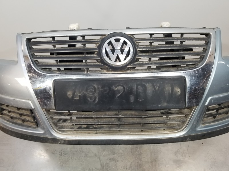 Recambio de paragolpes delantero para volkswagen passat variant (3c5) elegance referencia OEM IAM 3C0807217DGRU 3C0807217D 