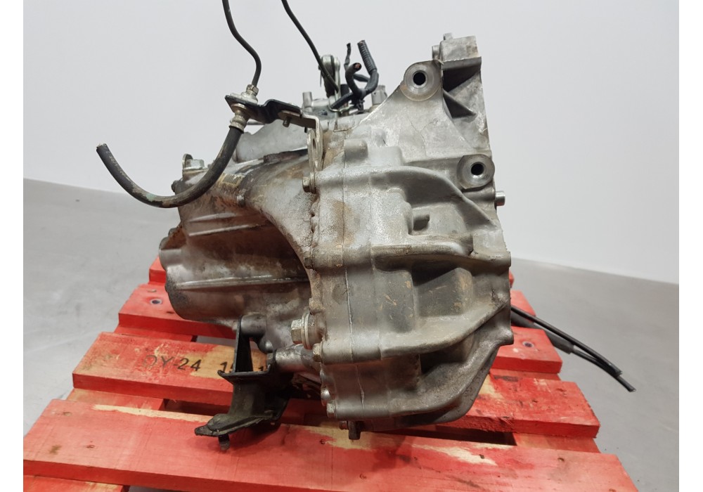 Recambio de caja cambios para honda accord berlina (cl/cn) sport referencia OEM IAM 21200RAP000  