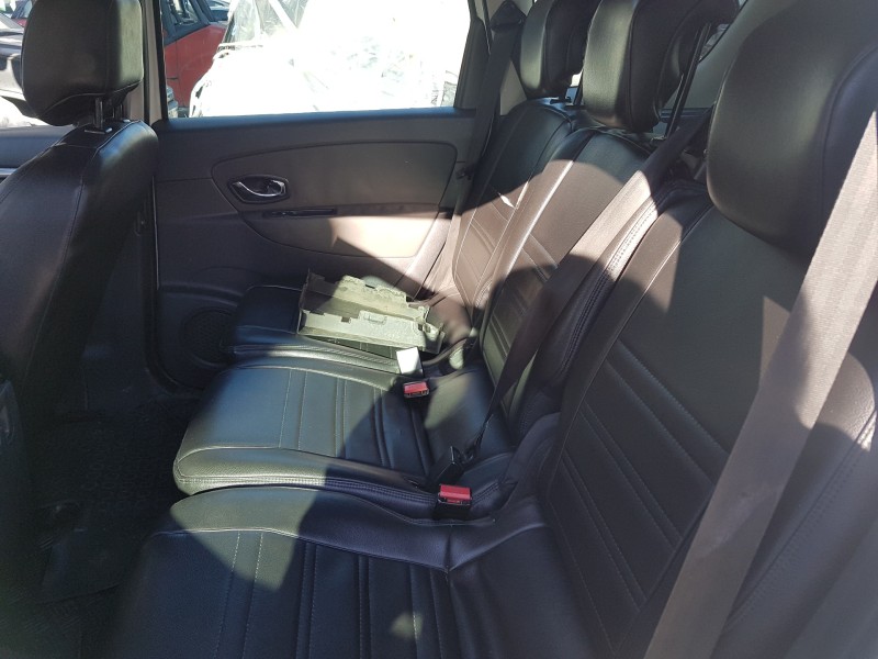 renault scenic iii del año 2016