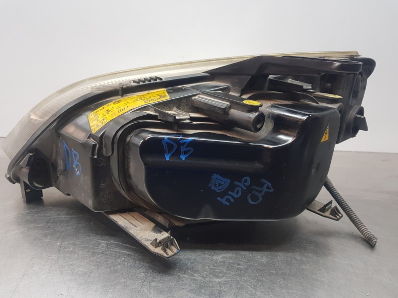 Recambio de faro derecho para ford focus c-max (cap) trend referencia OEM IAM 1347465 3M5113100EE 5DV00829000