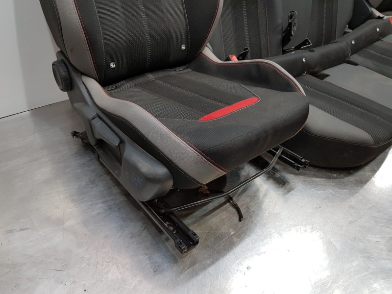 Recambio de juego asientos completo para opel mokka gs line referencia OEM IAM 9834393380  
