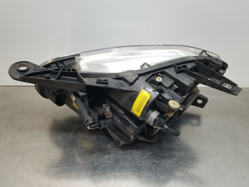 Recambio de faro derecho para maserati quattroporte granlusso referencia OEM IAM 00670001624 L90028085 90036242