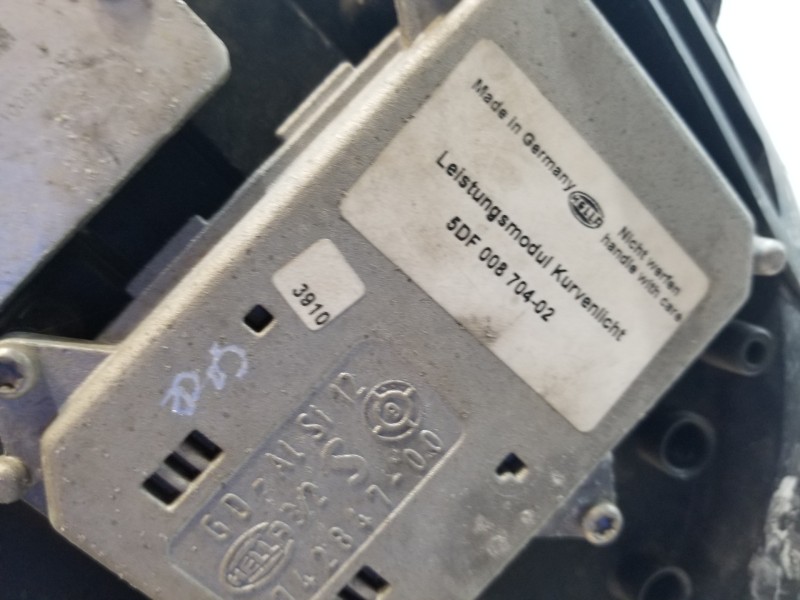 Recambio de faro derecho para mercedes clase cls (w219) 500 referencia OEM IAM A2198203061  