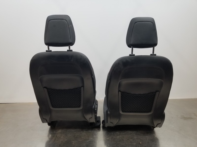 Recambio de juego asientos completo para ford focus active referencia OEM IAM JX6T14B720GBAA JX7JB62900BD1GO6 JX6A9661704CM