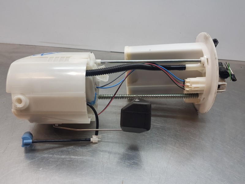 Recambio de aforador para toyota yaris hybrid referencia OEM IAM 770200D161 777040D090 