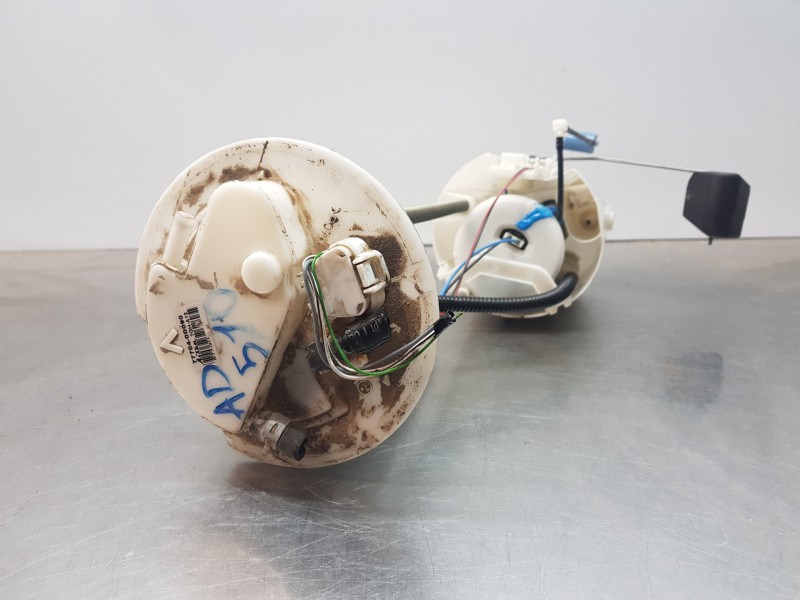 Recambio de aforador para toyota yaris hybrid referencia OEM IAM 770200D161 777040D090 