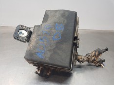 Recambio de caja reles / fusibles para toyota yaris hybrid referencia OEM IAM 821150UD30B  
