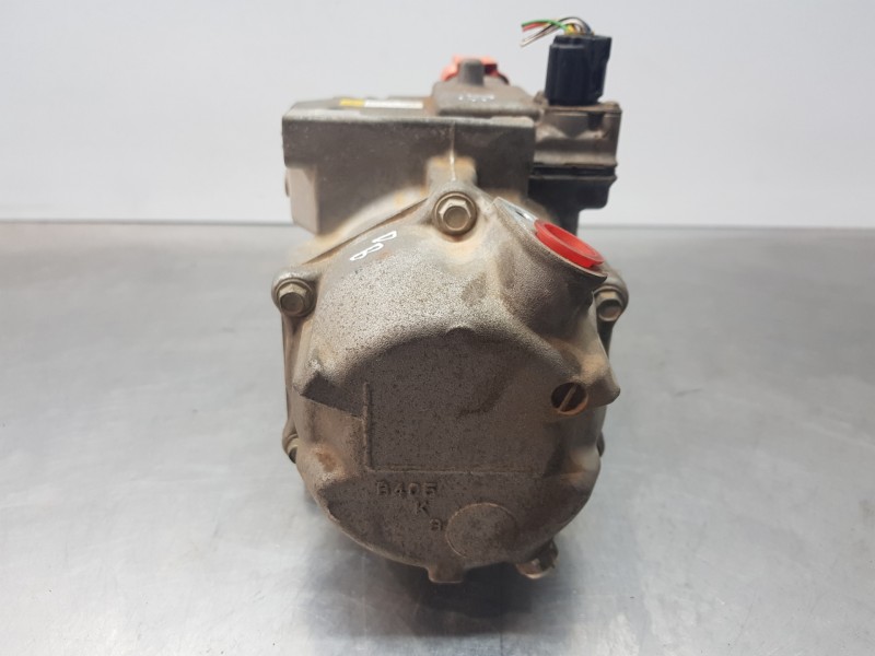 Recambio de compresor aire acondicionado para toyota yaris hybrid referencia OEM IAM 8837052012 0422001350 