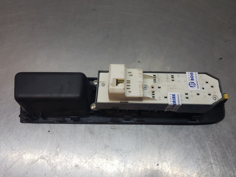 Recambio de mando elevalunas delantero izquierdo para toyota yaris hybrid referencia OEM IAM 8482002320 742320D690 
