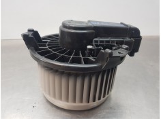 Recambio de motor calefaccion para toyota yaris hybrid referencia OEM IAM 871030D220  