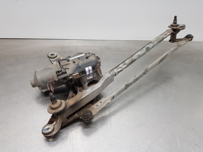 Recambio de motor limpia delantero para audi a4 (b9) quattro referencia OEM IAM 8W1955023A 3397021921 8W1955023A