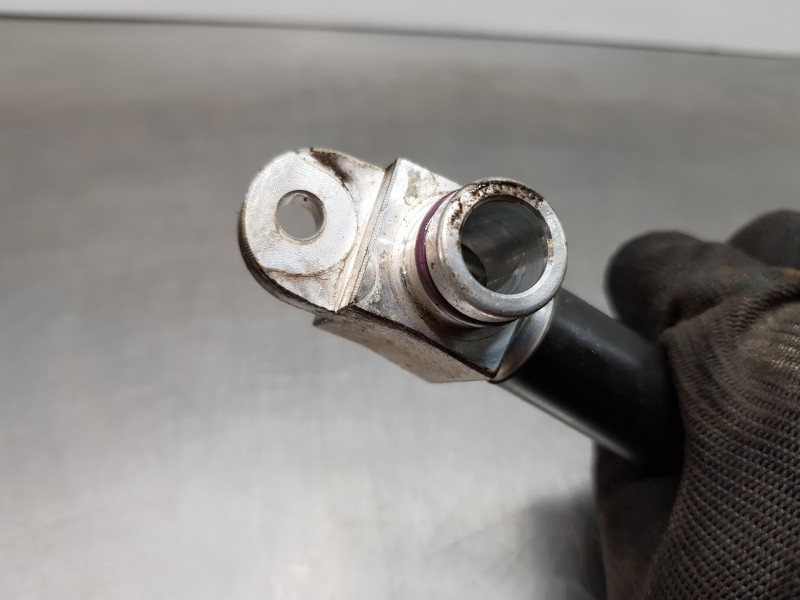 Recambio de tubos aire acondicionado para audi a4 (b9) quattro referencia OEM IAM 8W1816740  