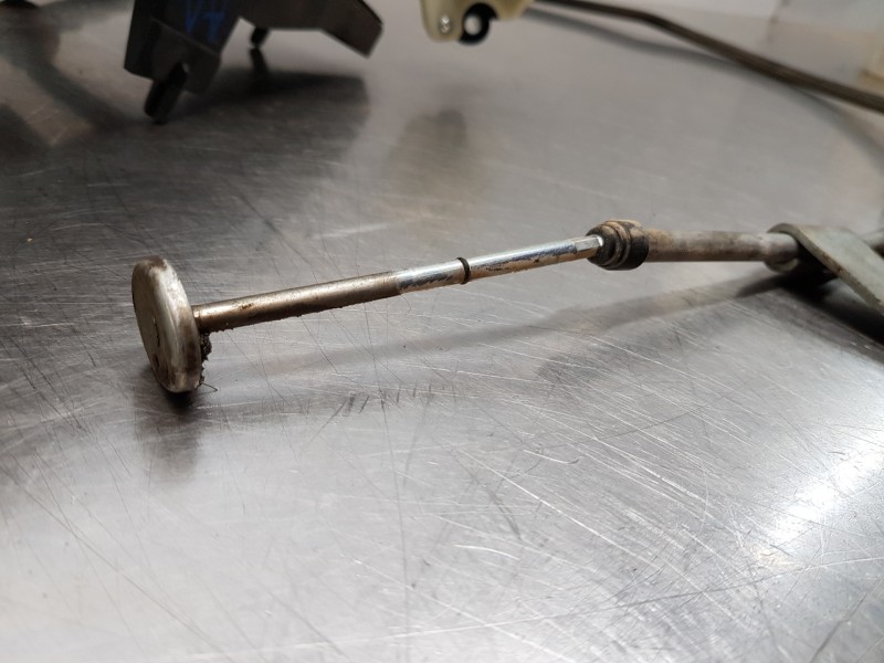 Recambio de varillaje cambio para audi a4 (b9) quattro referencia OEM IAM 8W0713052K  