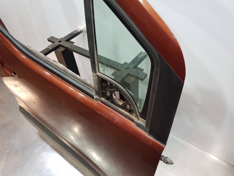 Recambio de puerta delantera derecha para peugeot rifter active pack referencia OEM IAM 9856199480  