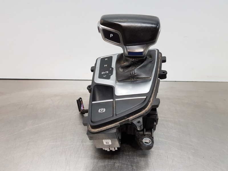 Recambio de palanca cambio para audi a4 (b9) quattro referencia OEM IAM 8W1713041J  