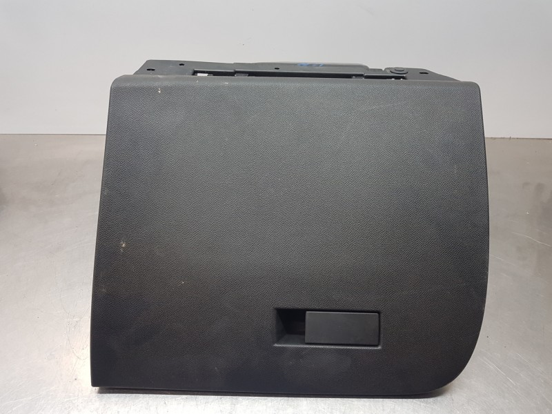 Recambio de guantera para opel mokka gs line referencia OEM IAM 9830429480  